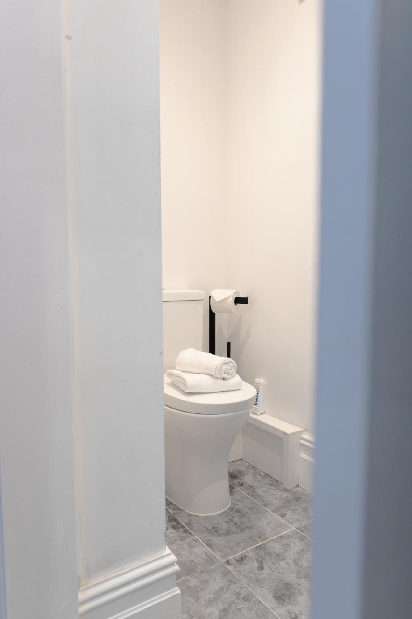 Bay City Studio Apartments Cardiff Zewnętrze zdjęcie