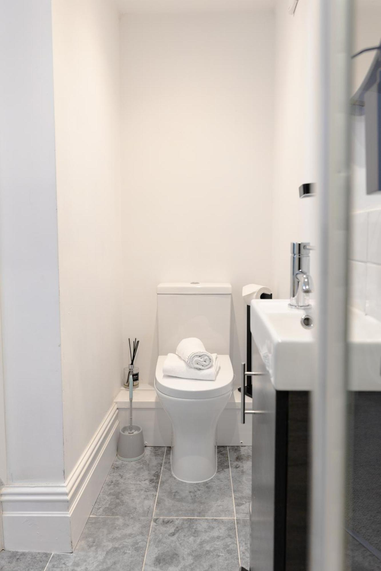 Bay City Studio Apartments Cardiff Zewnętrze zdjęcie